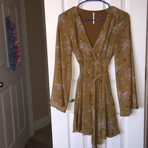 Mustard Floral Flowy Sleeve Mini Dress